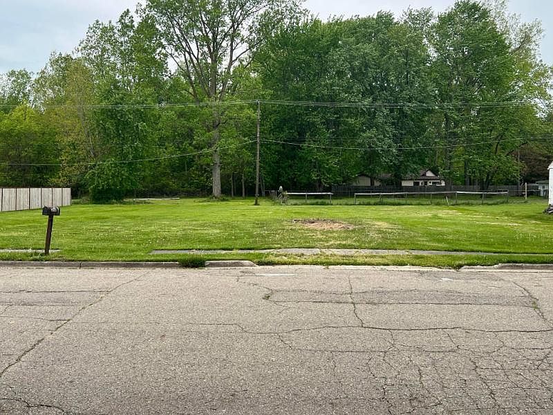 268 Lexington St, Sandusky, MI 48471 Zillow