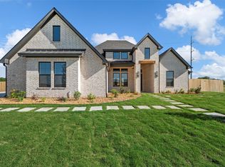 213 Amistad Cir, Mc Gregor, TX 76657