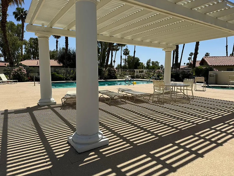 75310 Pino Dr — Photo 17