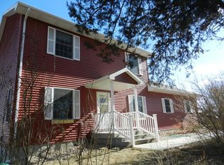 303 S Buffalo Rd, Doniphan, NE 68832