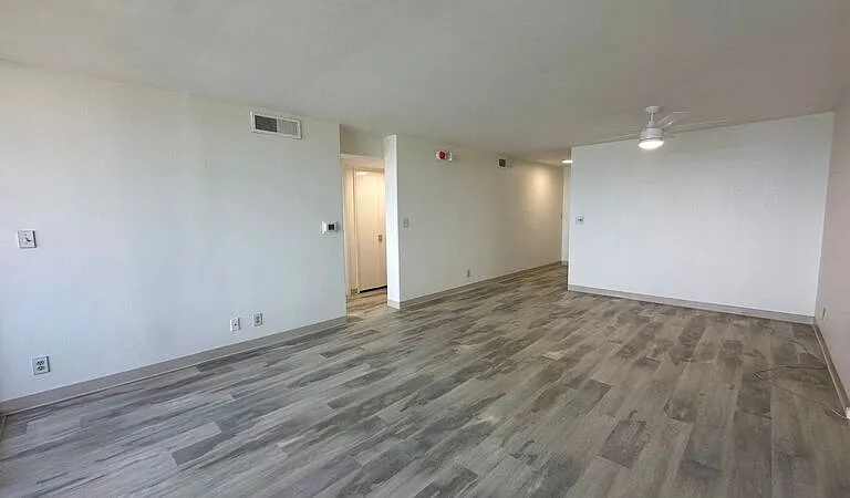 1600 Ala Moana Blvd #2506 — Photo 2