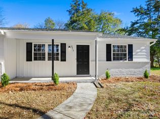 2013 Lilly Pond Ct, Charlotte, NC 28273