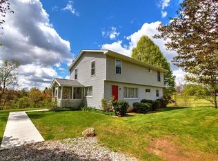 19711 Doyle Rd, Gregory, MI 48137