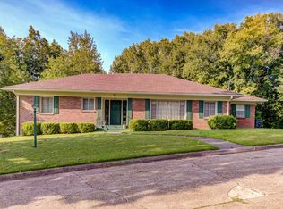 1438 Wisteria Dr, Vicksburg, MS 39180