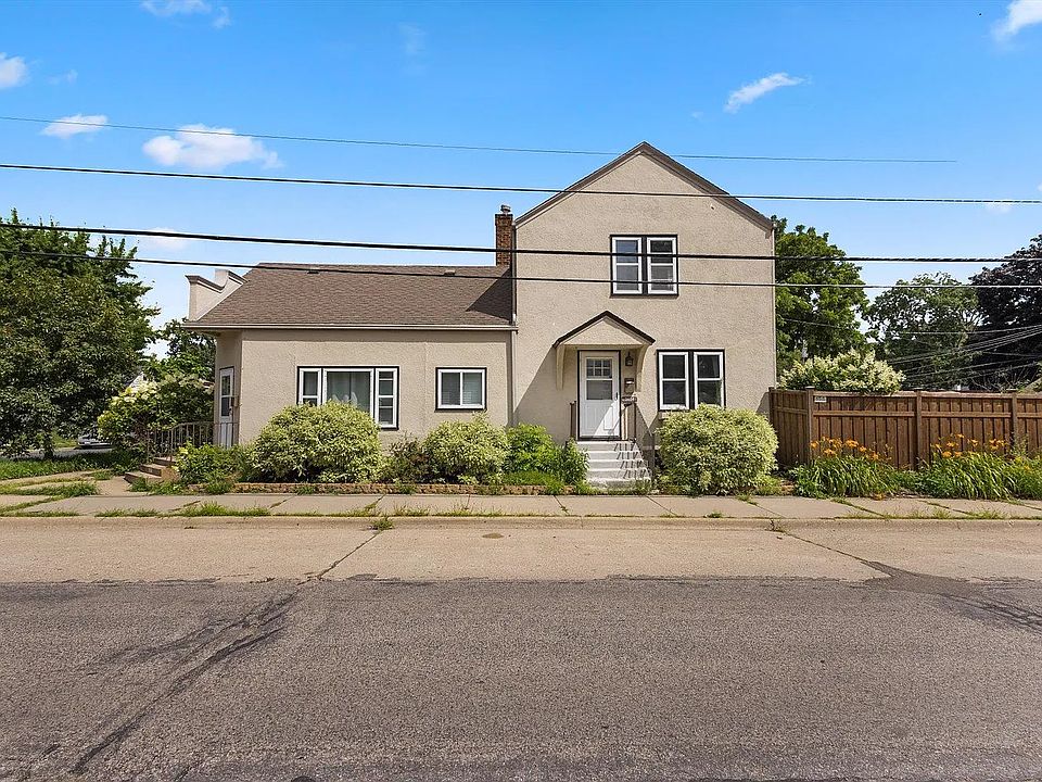 Charming duplex with strong curb appeal and private living feel. Bright exterior, functional layout, and a welcoming entry make this a great place to call home.