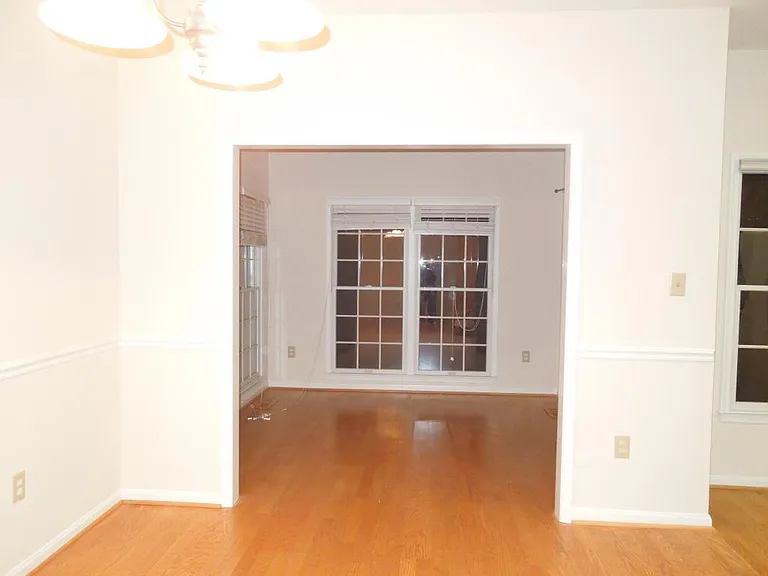 3945 Kathryn Jean Ct — Photo 6