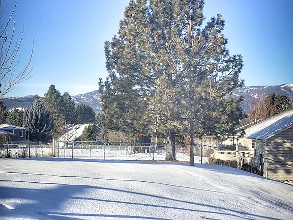 2nd image of 2777 Carla Jo Ln