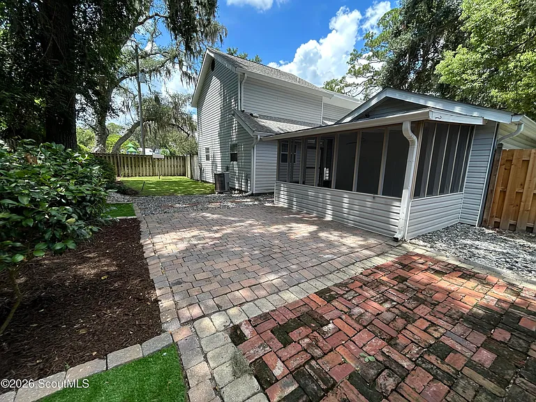 125 Atlantic Dr — Photo 3