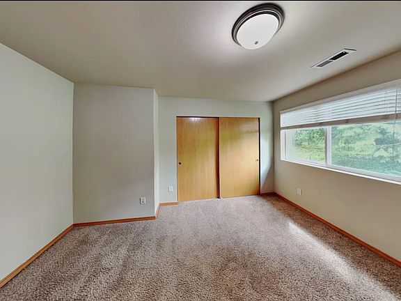 4th image of 24724 80th Ct W #W3007-3007