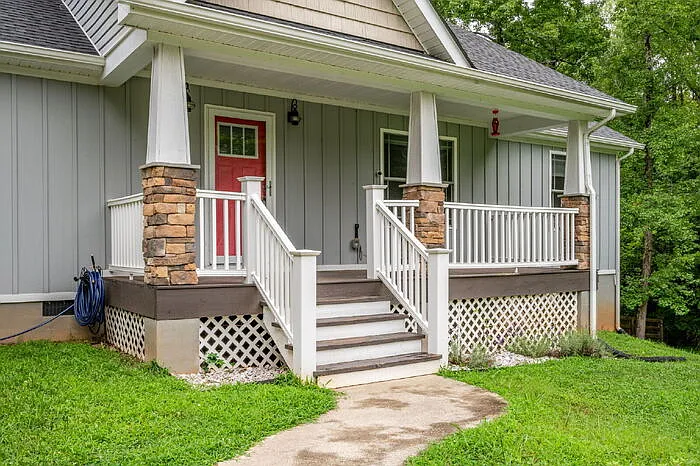 3 bed, 2.0 bath, 1440 sqft, $2,350 — Photo 4