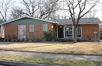 1st image of 1805 Forest Hill Dr