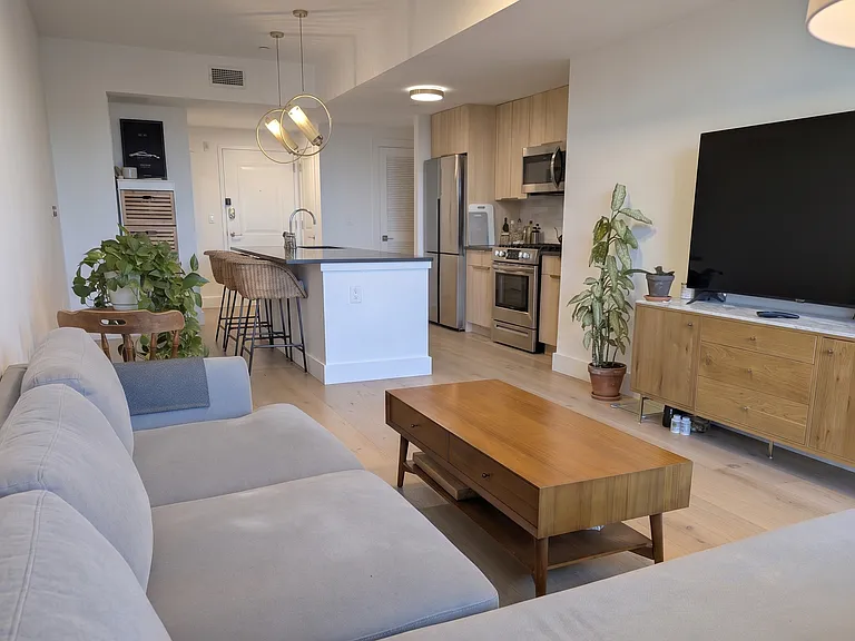 348 Baldwin Ave #501 — Photo 20