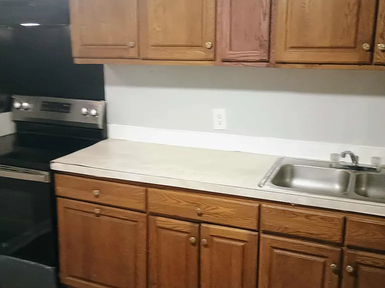 1410 Crawford Pkwy #B — Photo 24