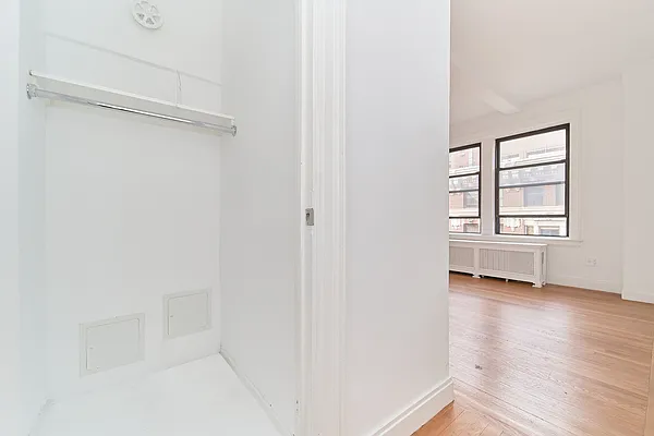 Rented by Living New York | media 13