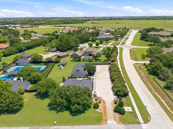 10390 Ridgecrest St, Frisco, TX 75033