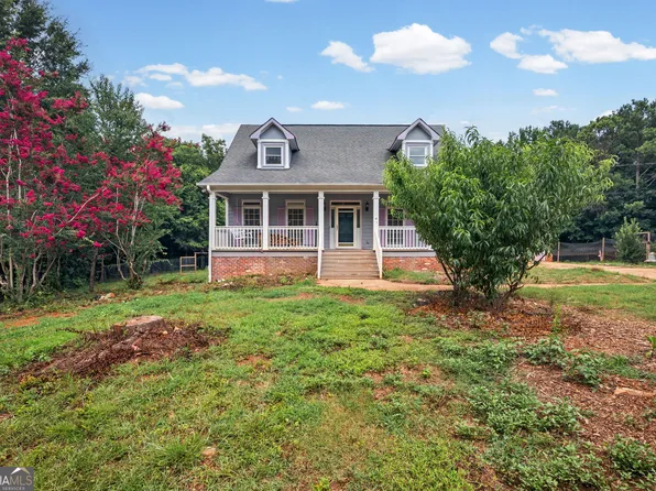 574 Antioch Rd, Fayetteville, GA 30215