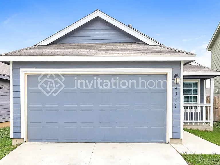 4311 Levee Rdg — Photo 1