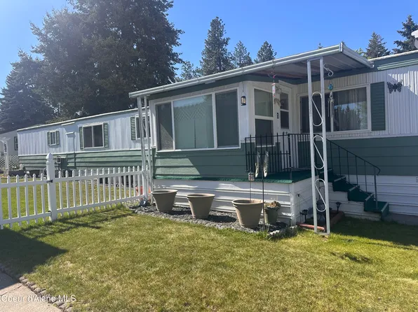 8517 N Sunny Ln, Hayden Lake, ID 83835