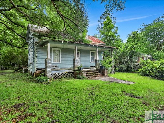 4th image of 214 N Newton Street