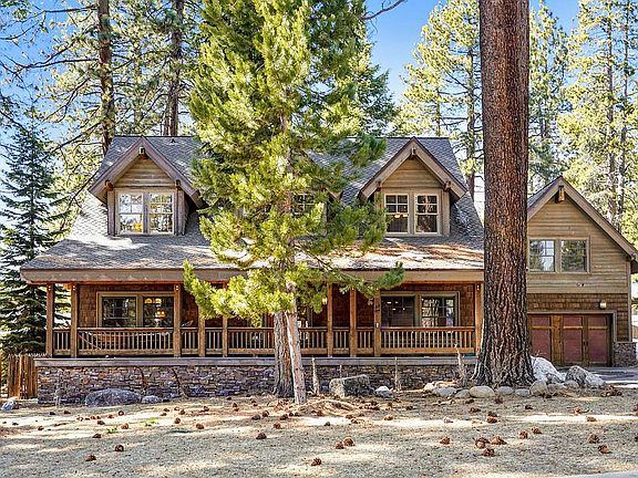 3rd image of 213 Vista Pines Cir