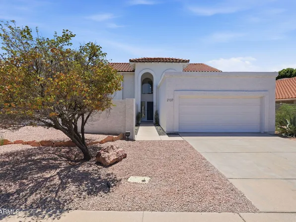 2137 S CATARINA Circle, Mesa, AZ 85202