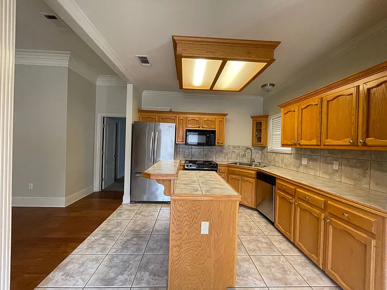 10580 Springglen Ct — Photo 24