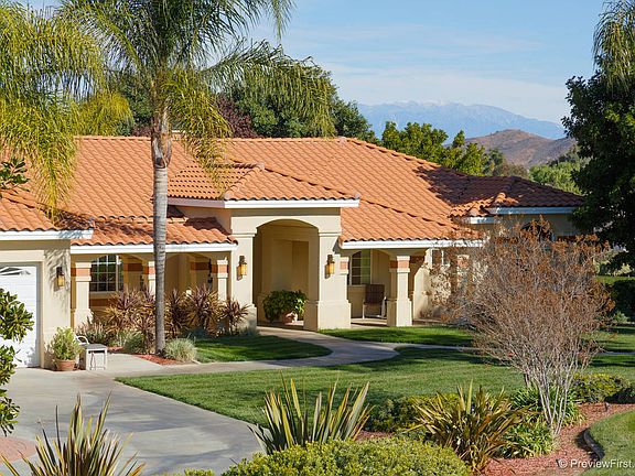 5th image of 17145 Vanderhill Cir