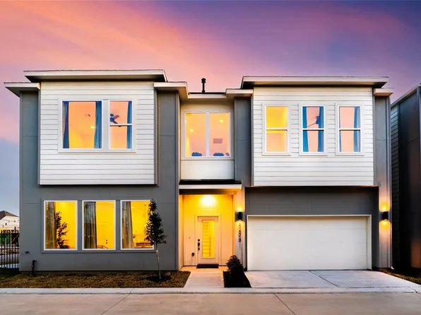 8903 Knoll Branch Dr, Houston, TX 77080