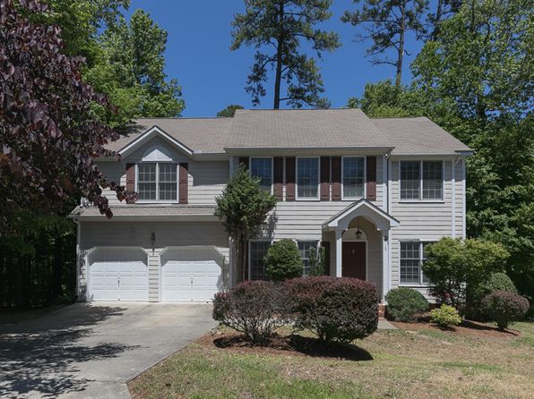 15 Woodcliff Cir