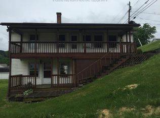 2518 25th St, Nitro, WV
