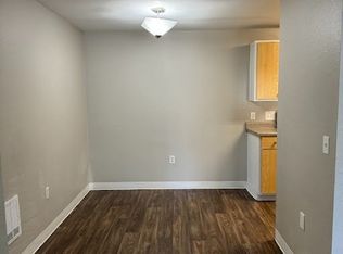 A New Wave of Living Here At Powell Court Apartments!, Portland, OR 97236