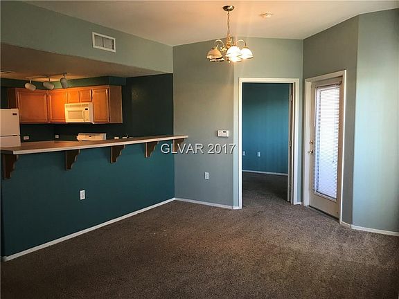 4th image of 10245 S Maryland Pkwy Unit 1209
