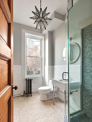 Sold by Compass | media 4