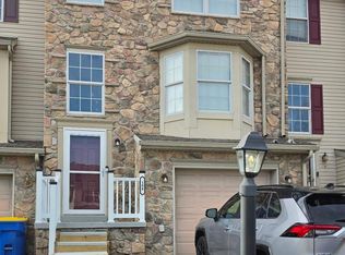 184 Sara Ln, Hanover, PA 17331
