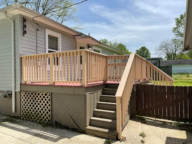 116 Ham St — Photo 11
