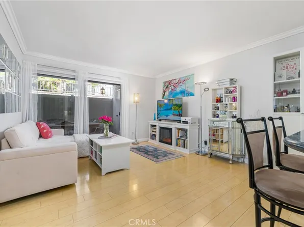 215 Wichita Ave APT 605, Huntington Beach, CA 92648