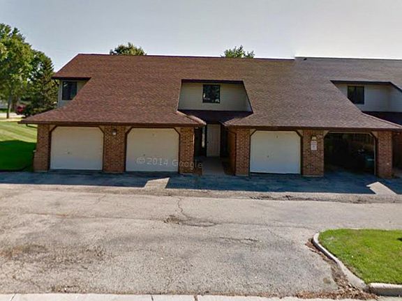 Private garage and entry