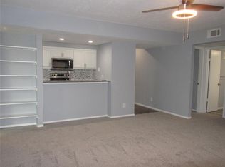 5542 Boca Raton Blvd APT 283, Fort Worth, TX 76112