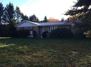 1261 Pocono Heights Rd, Tobyhanna, PA 18466