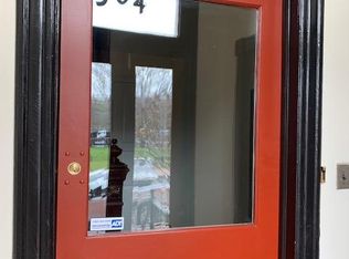 504 Seward Sq SE APT 2, Washington, DC 20003