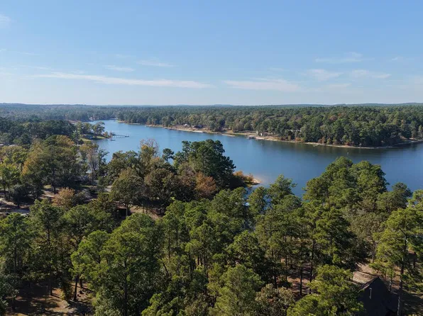 247 Lynnwood Dr, Burkeville, TX 75965