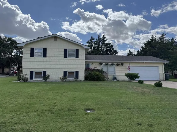2501 6th Ave, Dodge City, KS 67801