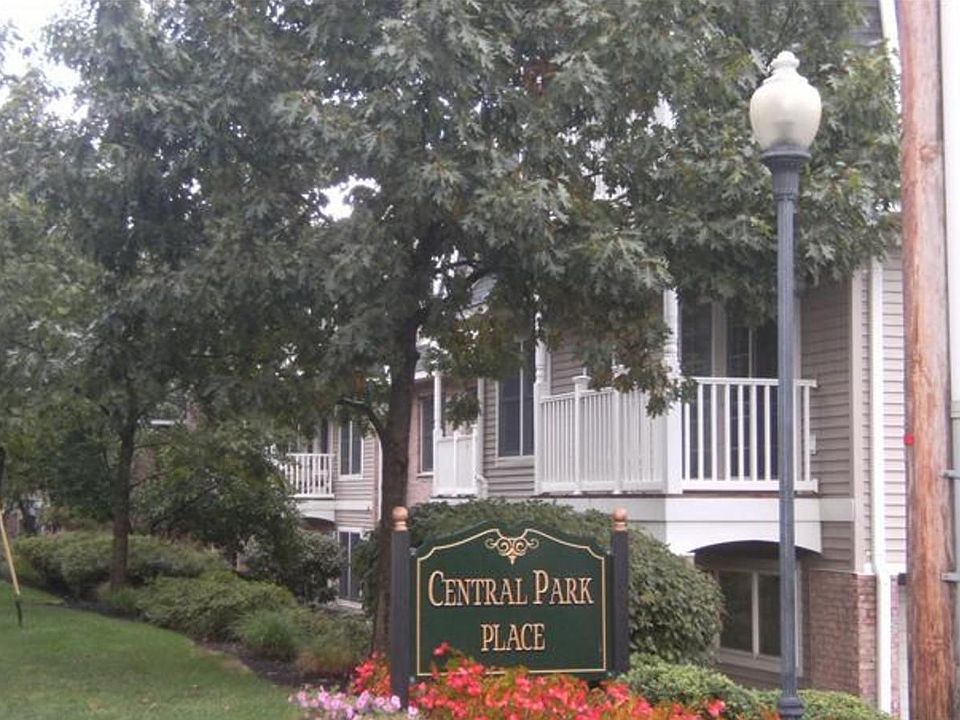 Central Park Place