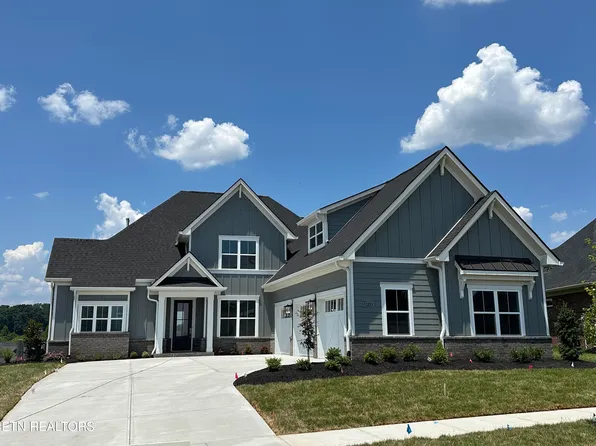 4 Iron Plow Dr, Knoxville, TN 37934