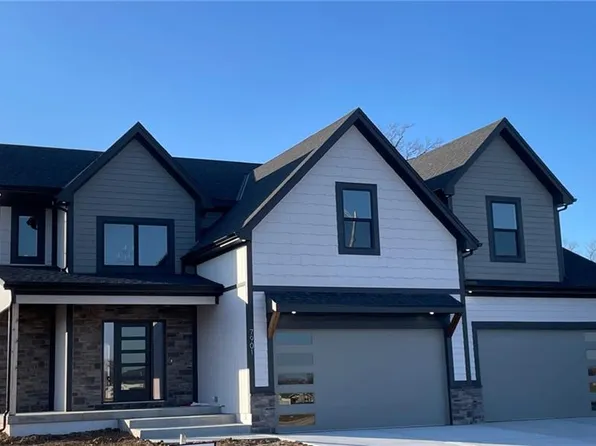 7901 Hoot Owl St, Blue Springs, MO 64014