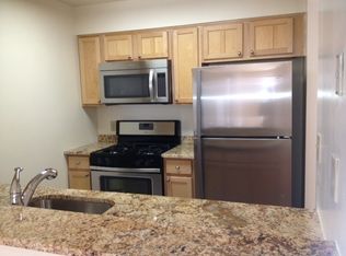 1313 Grand St APT 512, Hoboken, NJ 07030