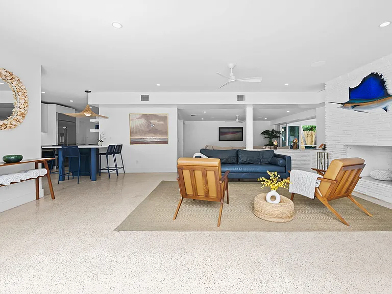 1524 Bayview Dr — Photo 16