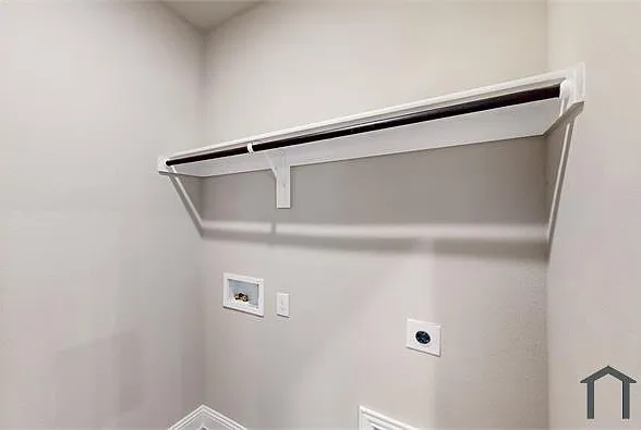 716 Portina Dr — Photo 19