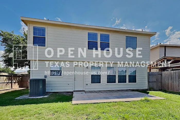 29402 Legends Hill Dr — Photo 21