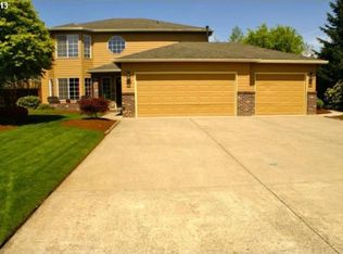 3304 NW 113th Cir, Vancouver, WA 98685
